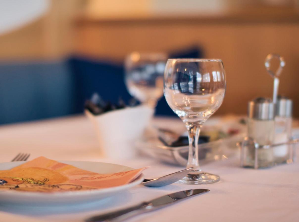 Neckarblick Self Service Hotel บัดวิมพ์เฟิน ภายนอก รูปภาพ