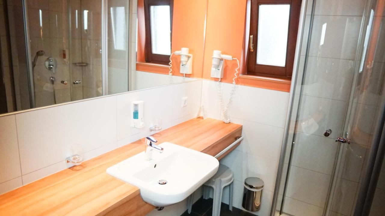 Neckarblick Self Service Hotel บัดวิมพ์เฟิน ภายนอก รูปภาพ