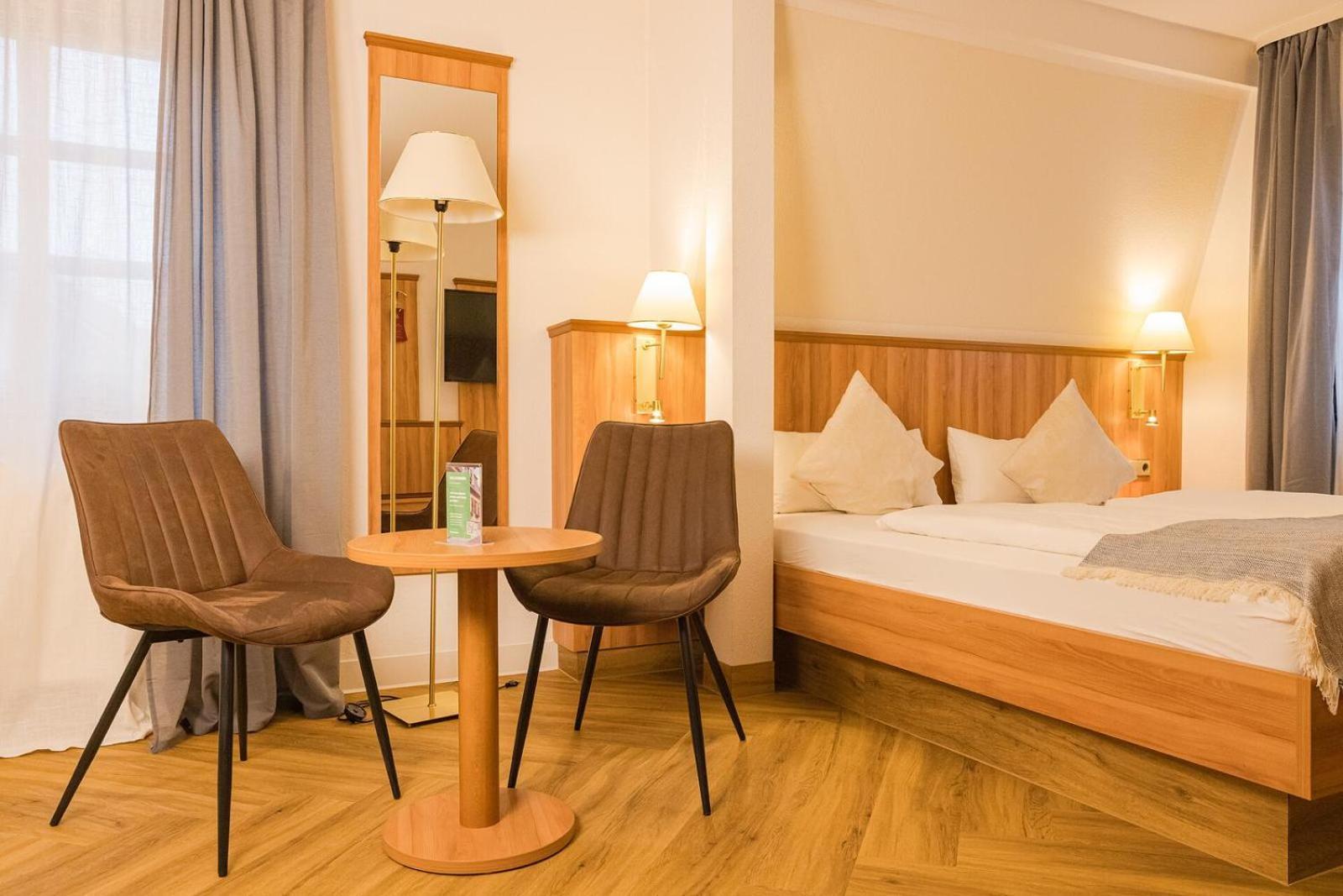 Neckarblick Self Service Hotel บัดวิมพ์เฟิน ภายนอก รูปภาพ